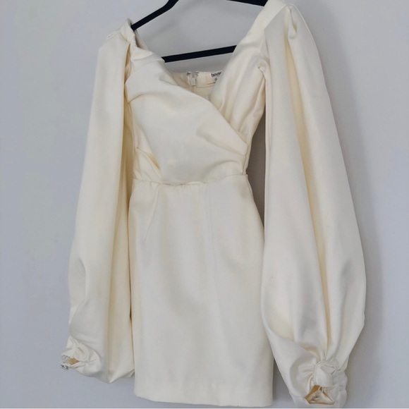 House of CB Dresses House Of Cb Carlyn Ivory Satin Dress Poshmark